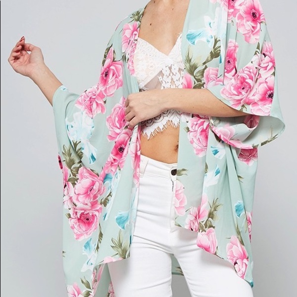 Flower Kimono - Picture 3 of 3